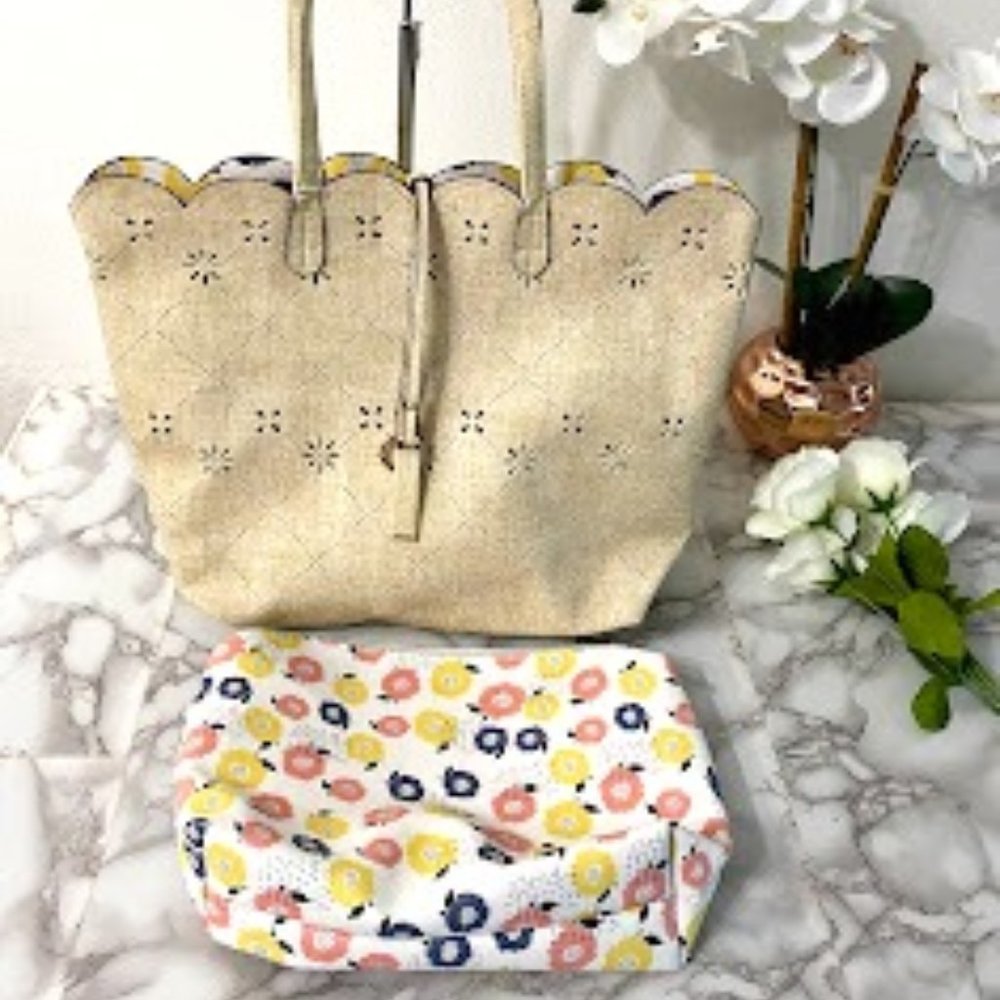 Reversible Cream/Floral Tote Bag